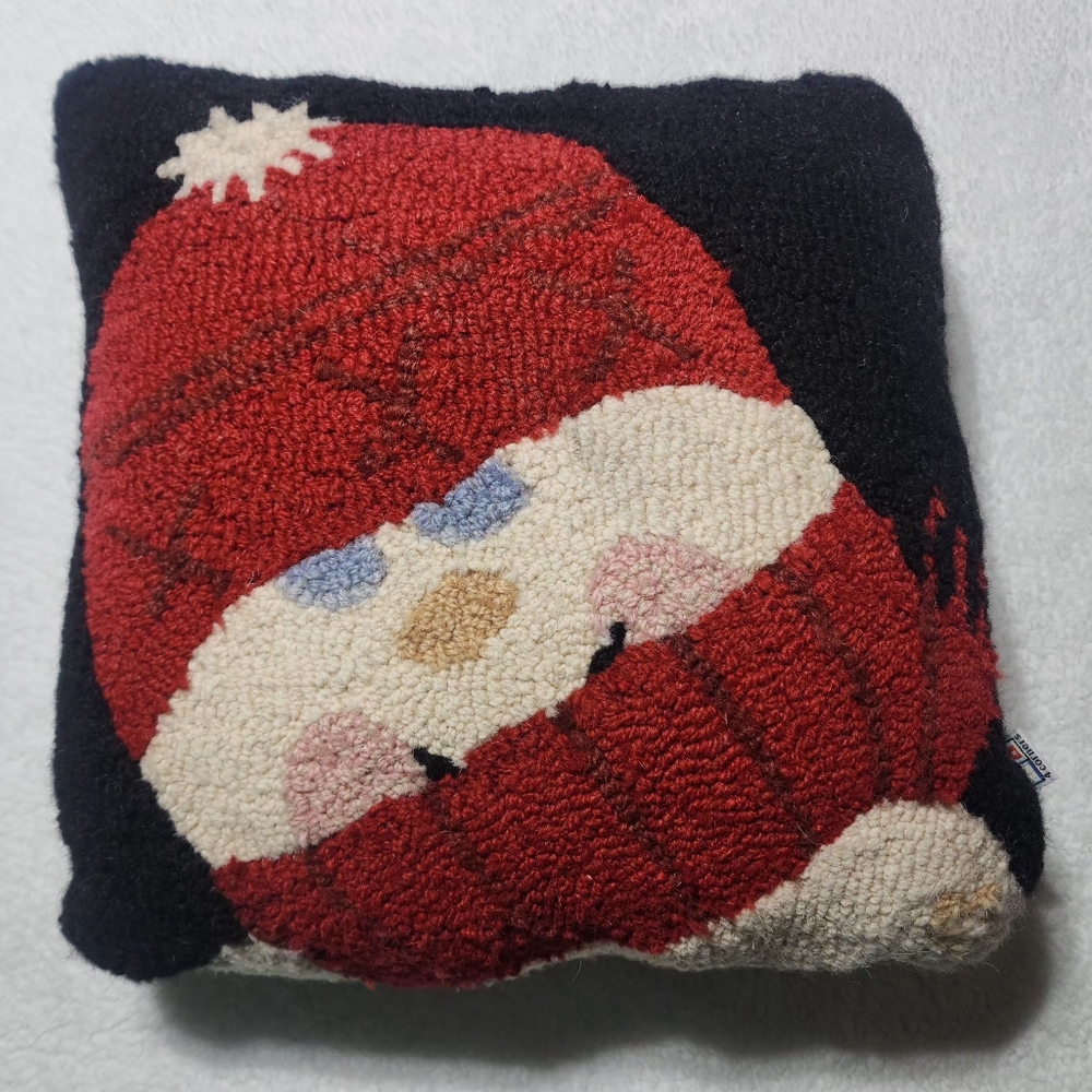 Chandler 4 Corners Sundance Sweet Snowman Decorative Hooked Wool Pillow